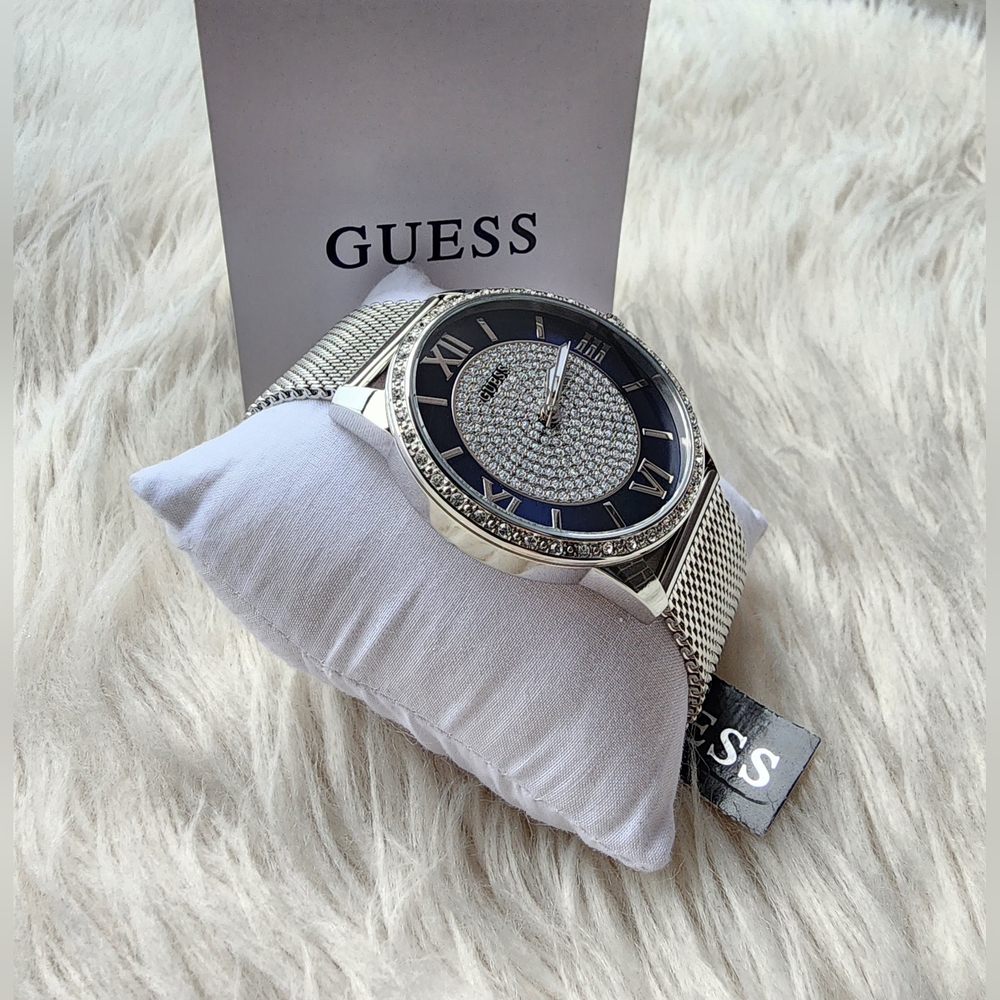 GUESS Watch Original Brand New With Tag - Picture 6 of 9